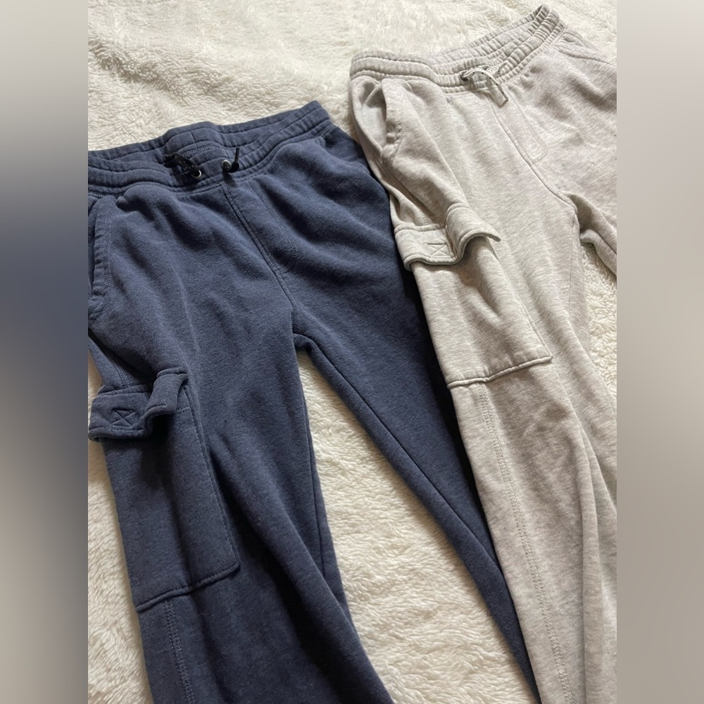 Boys unworn Old Navy sweatpants lot (Comes together)
